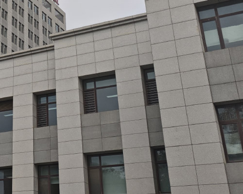 沈陽幕墻公司淺談石材幕墻的優點有哪些? 沈陽幕墻公司淺談石材幕墻的優點有哪些?